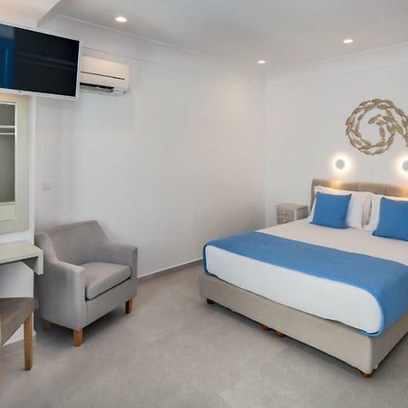 City Break Fira  Bagian luar foto