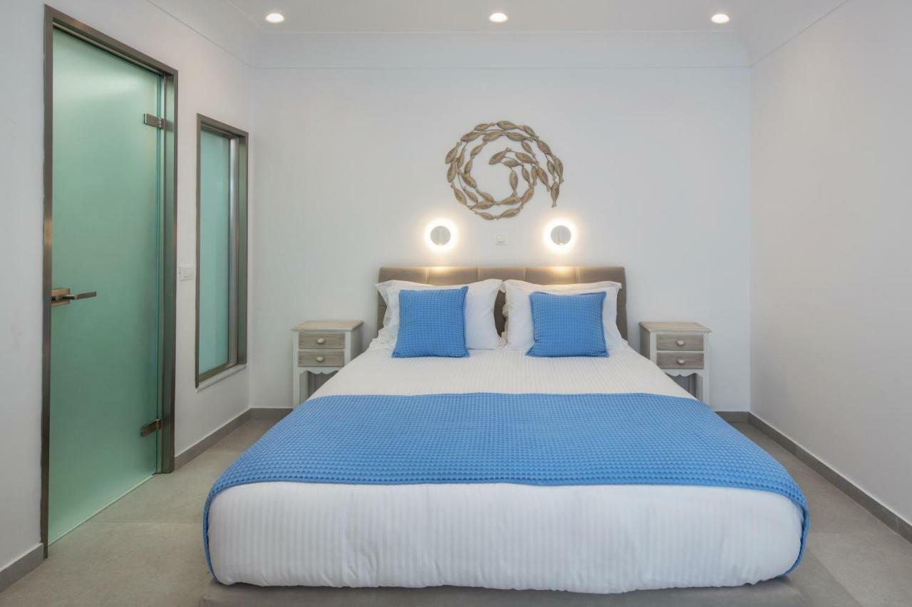 City Break Fira  Bagian luar foto